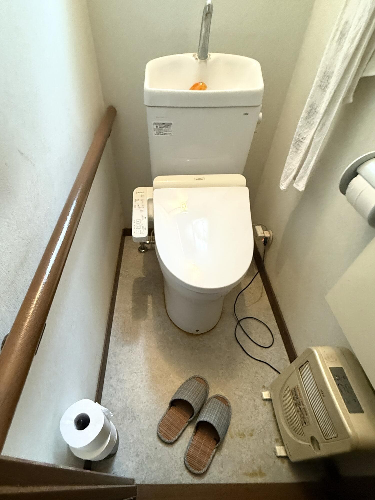 トイレ Before(2)
